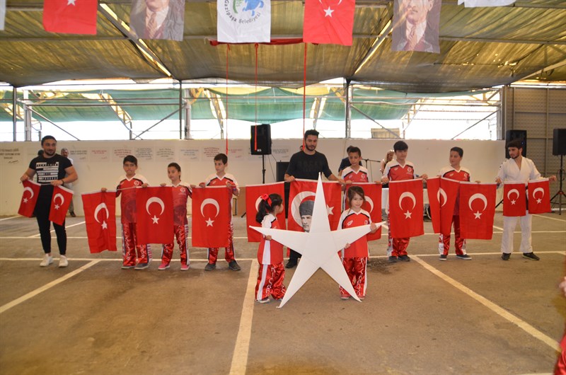 19 Mayıs Atatürk’ü Anma, Gençlik ve Spor Bayramı 